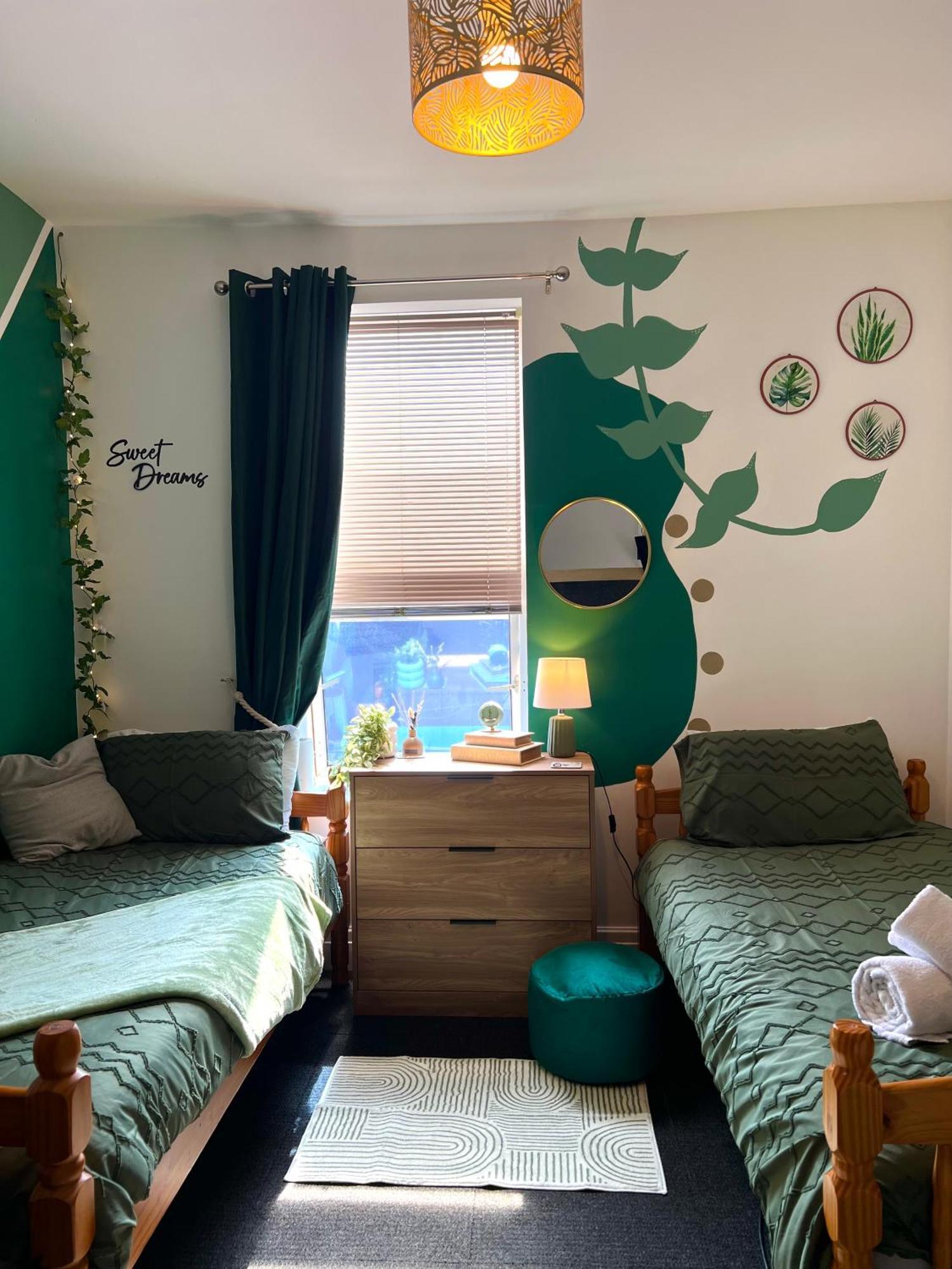 Winter Gardens Flat 2 - The Retreat * Blackpool